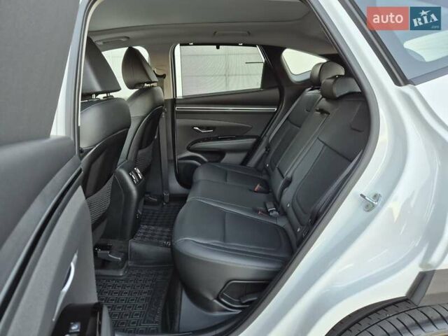 Білий Хендай Туксон, об'ємом двигуна 1.6 л та пробігом 42 тис. км за 32500 $, фото 66 на Automoto.ua
