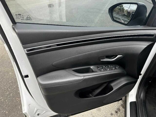 Хендай Туксон 2021 в Одессе на Automoto.ua Белый Хендай Туксон, объемом двигателя 2 л и пробегом 107 тыс. км за 29500 $, фото 12 на Automoto.ua