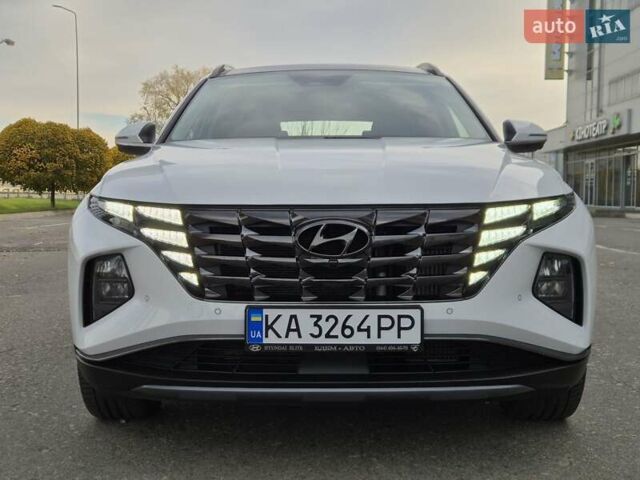 Білий Хендай Туксон, об'ємом двигуна 1.6 л та пробігом 41 тис. км за 33600 $, фото 3 на Automoto.ua