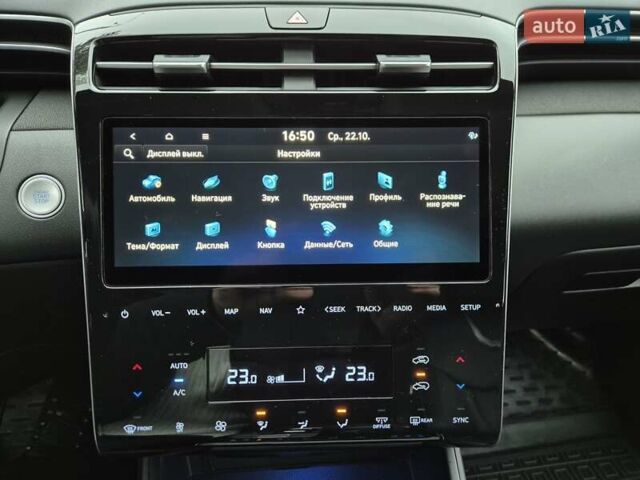 Білий Хендай Туксон, об'ємом двигуна 1.6 л та пробігом 41 тис. км за 33600 $, фото 79 на Automoto.ua