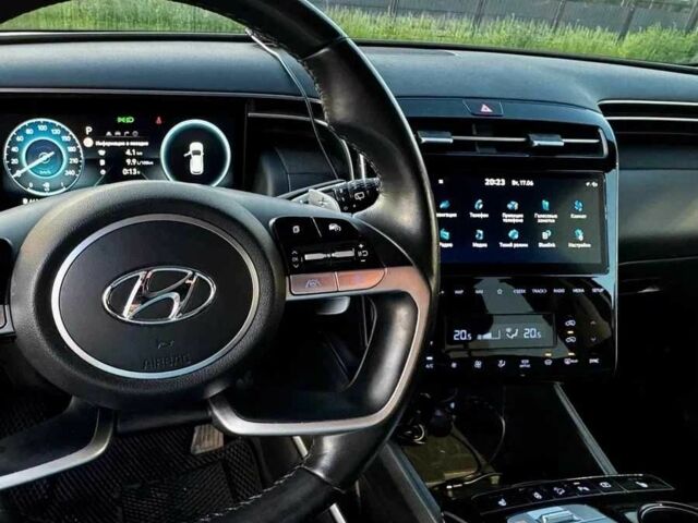 Білий Хендай Туксон, об'ємом двигуна 2 л та пробігом 65 тис. км за 21000 $, фото 7 на Automoto.ua