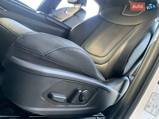 Белый Хендай Туксон, объемом двигателя 1.6 л и пробегом 97 тыс. км за 32800 $, фото 40 на Automoto.ua