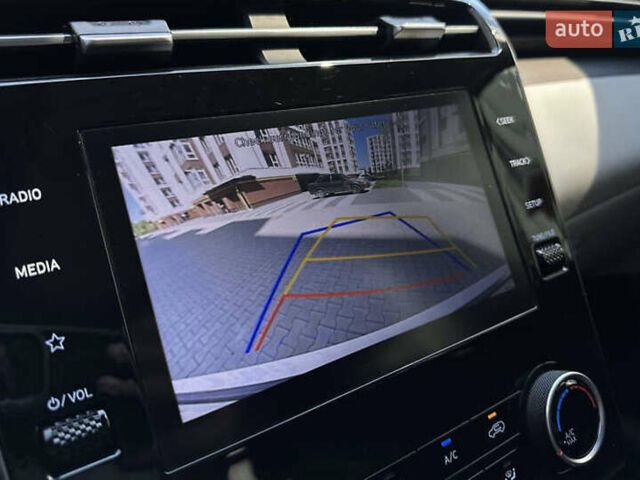 Белый Хендай Туксон, объемом двигателя 2.5 л и пробегом 47 тыс. км за 30000 $, фото 33 на Automoto.ua