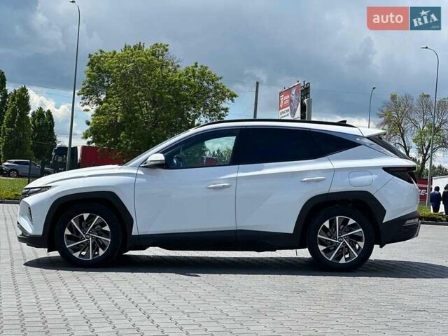 Білий Хендай Туксон, об'ємом двигуна 1.6 л та пробігом 47 тис. км за 33290 $, фото 7 на Automoto.ua