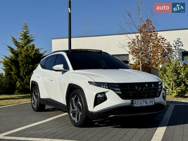 Белый Хендай Туксон, объемом двигателя 2 л и пробегом 147 тыс. км за 23700 $, фото 63 на Automoto.ua