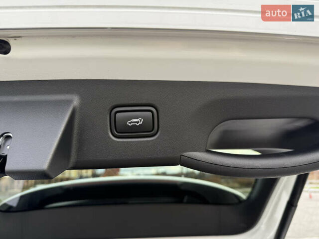 Белый Хендай Туксон, объемом двигателя 2 л и пробегом 41 тыс. км за 24650 $, фото 20 на Automoto.ua