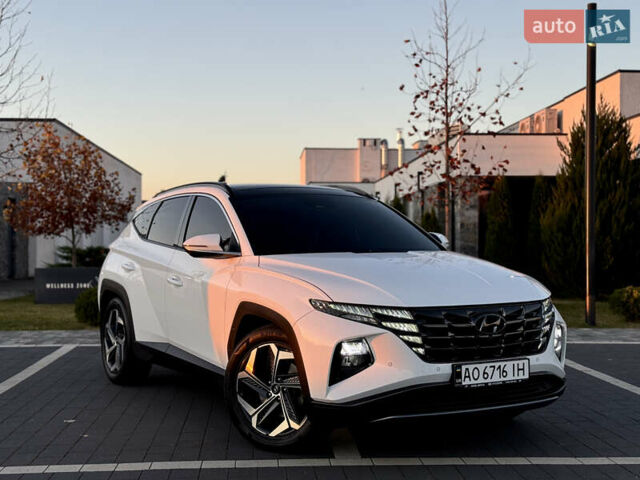 Белый Хендай Туксон, объемом двигателя 2 л и пробегом 147 тыс. км за 23700 $, фото 113 на Automoto.ua