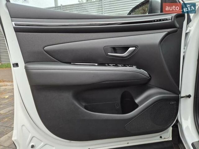 Білий Хендай Туксон, об'ємом двигуна 1.6 л та пробігом 41 тис. км за 33600 $, фото 65 на Automoto.ua