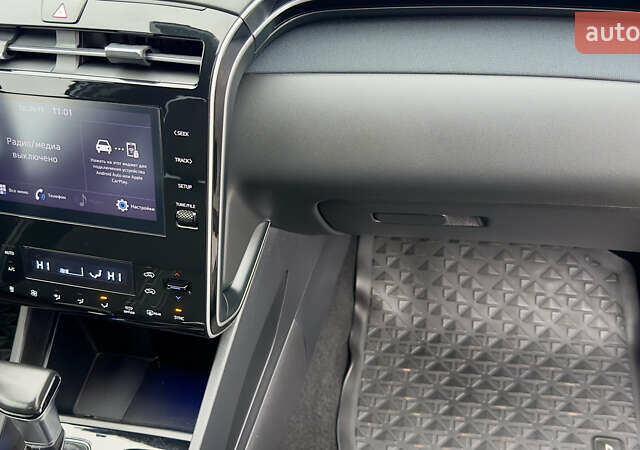 Білий Хендай Туксон, об'ємом двигуна 2 л та пробігом 67 тис. км за 24500 $, фото 44 на Automoto.ua