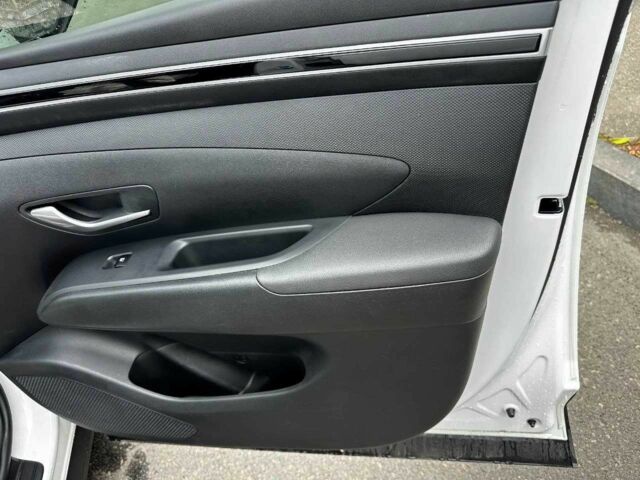 Хендай Туксон 2021 в Одессе на Automoto.ua Белый Хендай Туксон, объемом двигателя 2 л и пробегом 107 тыс. км за 29500 $, фото 15 на Automoto.ua