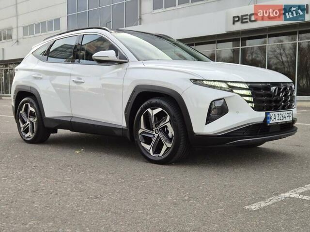 Білий Хендай Туксон, об'ємом двигуна 1.6 л та пробігом 41 тис. км за 33600 $, фото 18 на Automoto.ua