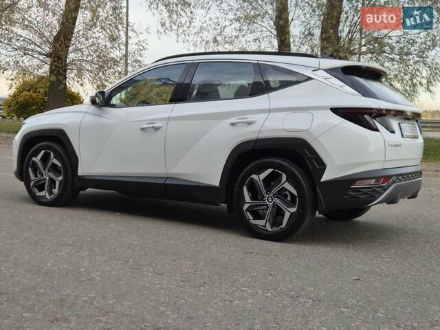 Білий Хендай Туксон, об'ємом двигуна 1.6 л та пробігом 41 тис. км за 33600 $, фото 8 на Automoto.ua
