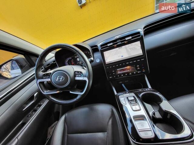 Белый Хендай Туксон, объемом двигателя 2 л и пробегом 108 тыс. км за 27999 $, фото 21 на Automoto.ua