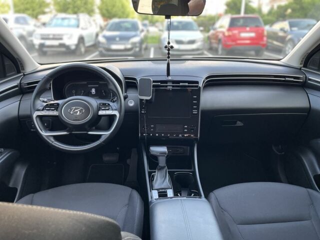 Белый Хендай Туксон, объемом двигателя 2 л и пробегом 36 тыс. км за 23900 $, фото 21 на Automoto.ua