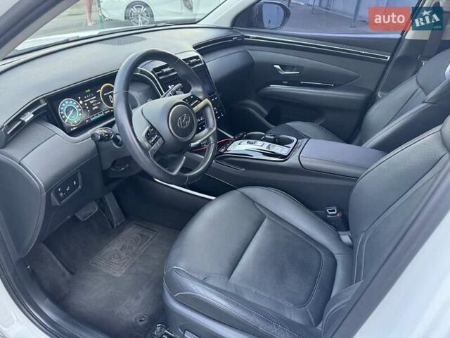 Білий Хендай Туксон, об'ємом двигуна 1.6 л та пробігом 43 тис. км за 32900 $, фото 13 на Automoto.ua