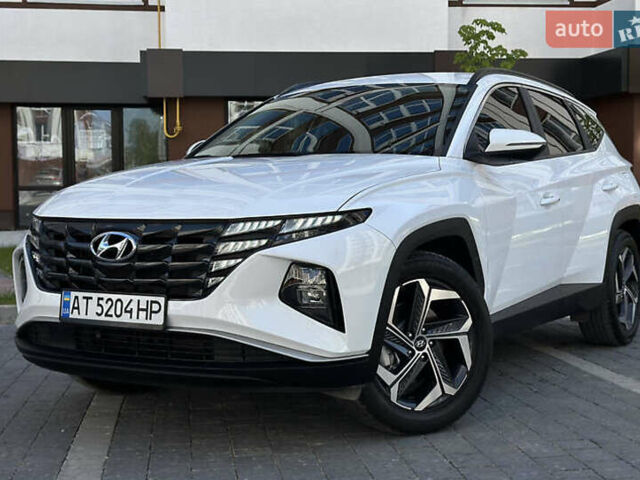 Белый Хендай Туксон, объемом двигателя 2.5 л и пробегом 47 тыс. км за 30000 $, фото 9 на Automoto.ua