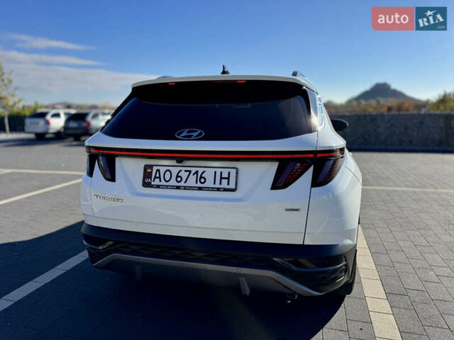 Белый Хендай Туксон, объемом двигателя 2 л и пробегом 147 тыс. км за 23700 $, фото 16 на Automoto.ua