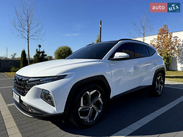 Белый Хендай Туксон, объемом двигателя 2 л и пробегом 147 тыс. км за 23700 $, фото 18 на Automoto.ua
