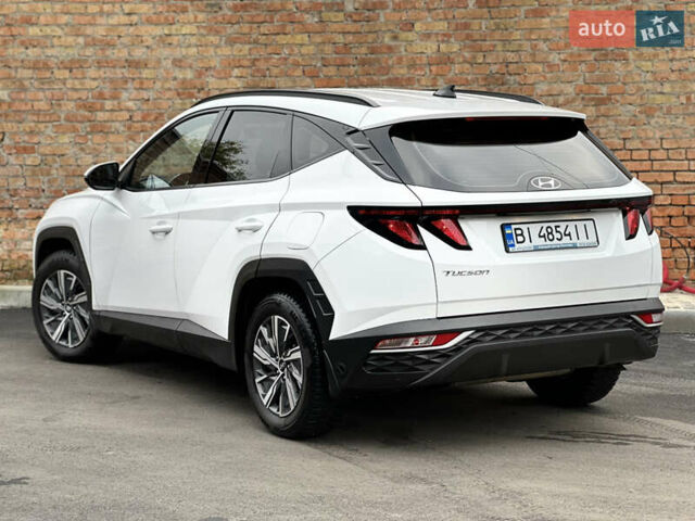 Белый Хендай Туксон, объемом двигателя 2 л и пробегом 123 тыс. км за 22800 $, фото 23 на Automoto.ua