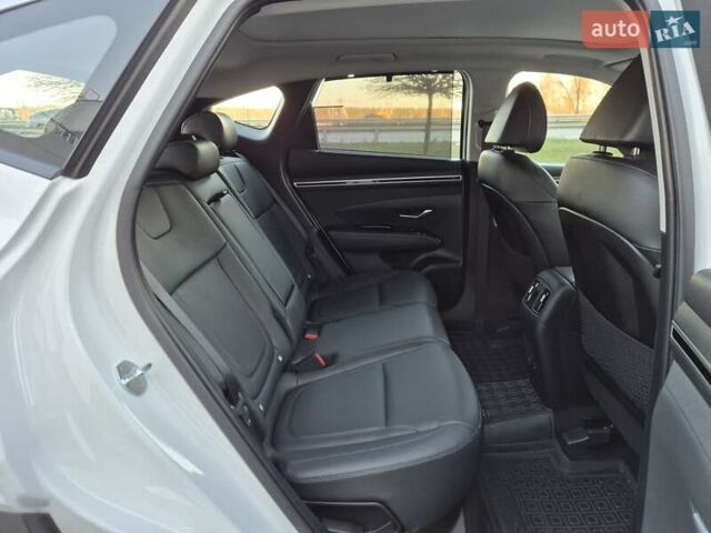 Білий Хендай Туксон, об'ємом двигуна 1.6 л та пробігом 42 тис. км за 32500 $, фото 63 на Automoto.ua