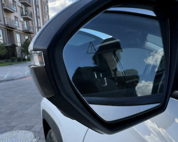 Белый Хендай Туксон, объемом двигателя 2 л и пробегом 58 тыс. км за 26900 $, фото 50 на Automoto.ua