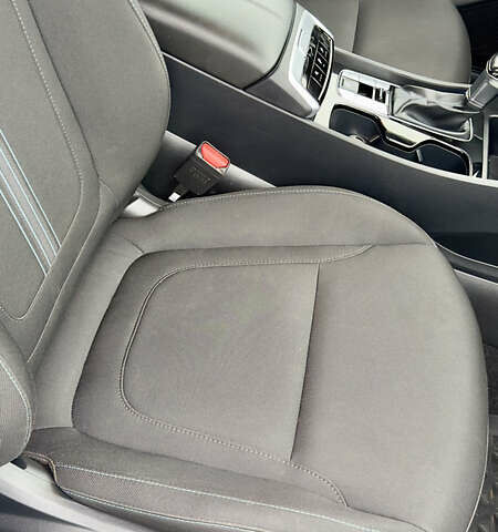 Білий Хендай Туксон, об'ємом двигуна 2 л та пробігом 67 тис. км за 24500 $, фото 42 на Automoto.ua