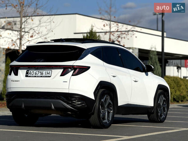 Белый Хендай Туксон, объемом двигателя 2 л и пробегом 147 тыс. км за 23700 $, фото 49 на Automoto.ua