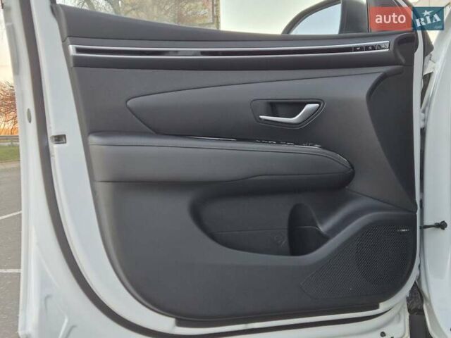 Білий Хендай Туксон, об'ємом двигуна 1.6 л та пробігом 42 тис. км за 32500 $, фото 71 на Automoto.ua