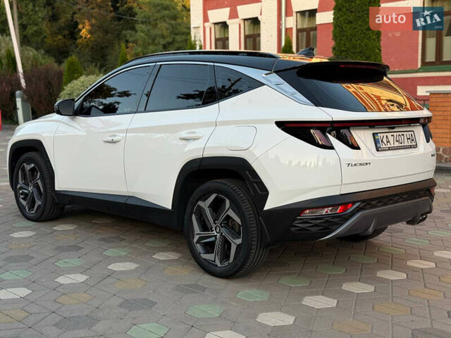 Белый Хендай Туксон, объемом двигателя 1.6 л и пробегом 75 тыс. км за 32000 $, фото 3 на Automoto.ua
