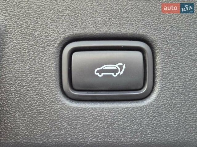 Білий Хендай Туксон, об'ємом двигуна 1.6 л та пробігом 42 тис. км за 32500 $, фото 79 на Automoto.ua