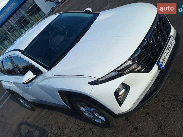 Белый Хендай Туксон, объемом двигателя 2 л и пробегом 108 тыс. км за 27999 $, фото 10 на Automoto.ua