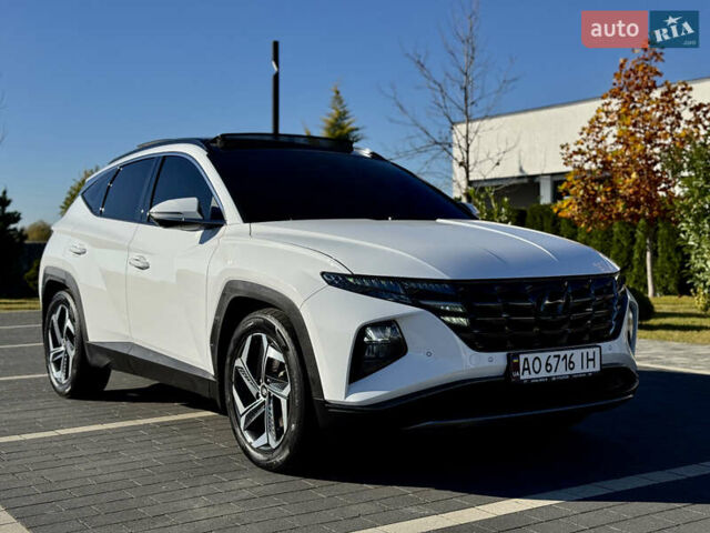 Белый Хендай Туксон, объемом двигателя 2 л и пробегом 147 тыс. км за 23700 $, фото 54 на Automoto.ua