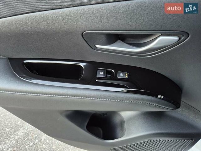 Білий Хендай Туксон, об'ємом двигуна 1.6 л та пробігом 42 тис. км за 32500 $, фото 56 на Automoto.ua