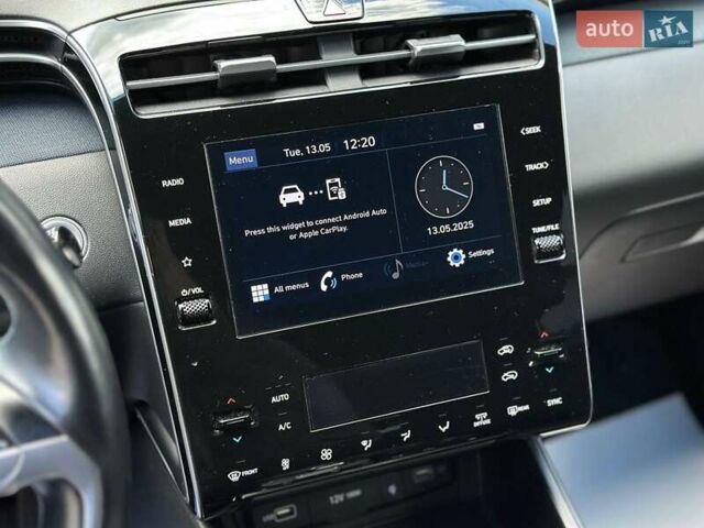 Білий Хендай Туксон, об'ємом двигуна 1.6 л та пробігом 47 тис. км за 33290 $, фото 12 на Automoto.ua