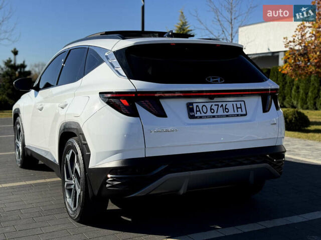 Белый Хендай Туксон, объемом двигателя 2 л и пробегом 147 тыс. км за 23700 $, фото 35 на Automoto.ua