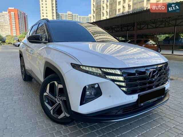 Белый Хендай Туксон, объемом двигателя 1.6 л и пробегом 93 тыс. км за 32999 $, фото 58 на Automoto.ua