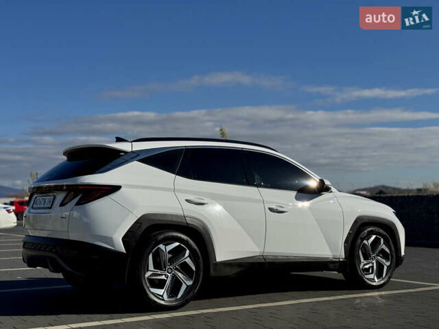 Белый Хендай Туксон, объемом двигателя 2 л и пробегом 147 тыс. км за 23700 $, фото 13 на Automoto.ua
