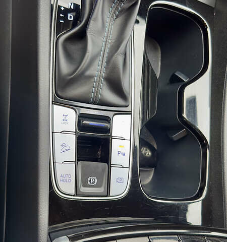 Білий Хендай Туксон, об'ємом двигуна 2 л та пробігом 67 тис. км за 24500 $, фото 22 на Automoto.ua