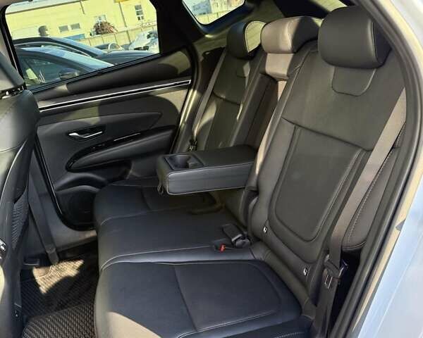 Білий Хендай Туксон, об'ємом двигуна 1.6 л та пробігом 27 тис. км за 32900 $, фото 6 на Automoto.ua