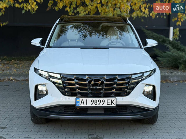 Білий Хендай Туксон, об'ємом двигуна 2 л та пробігом 37 тис. км за 28500 $, фото 2 на Automoto.ua
