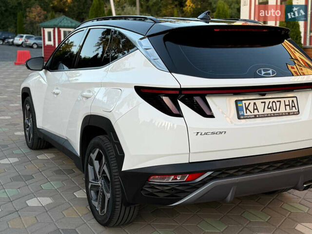 Белый Хендай Туксон, объемом двигателя 1.6 л и пробегом 75 тыс. км за 32000 $, фото 23 на Automoto.ua
