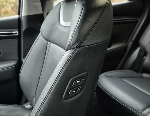 Білий Хендай Туксон, об'ємом двигуна 1.6 л та пробігом 41 тис. км за 33600 $, фото 53 на Automoto.ua