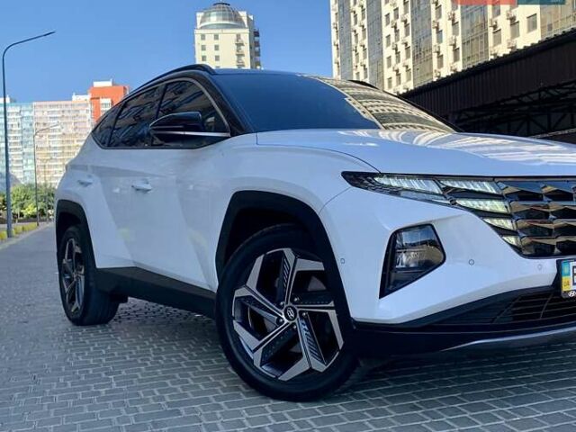 Белый Хендай Туксон, объемом двигателя 1.6 л и пробегом 97 тыс. км за 32800 $, фото 6 на Automoto.ua