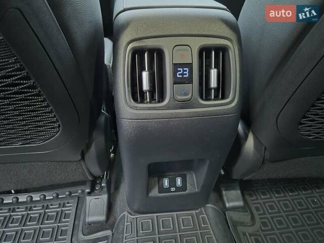 Білий Хендай Туксон, об'ємом двигуна 1.6 л та пробігом 41 тис. км за 33600 $, фото 56 на Automoto.ua