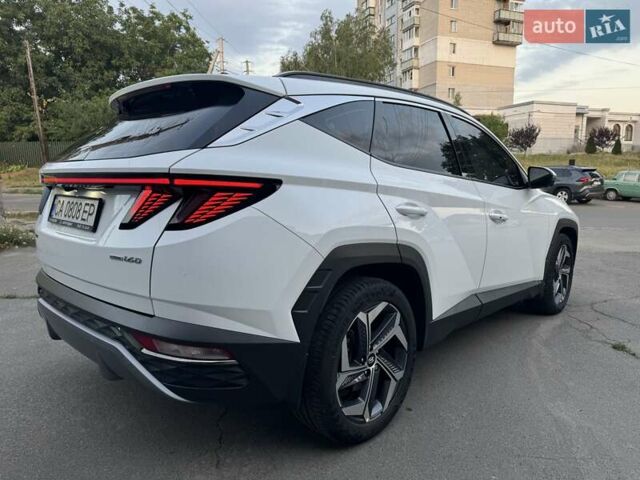Білий Хендай Туксон, об'ємом двигуна 1.6 л та пробігом 43 тис. км за 32900 $, фото 5 на Automoto.ua