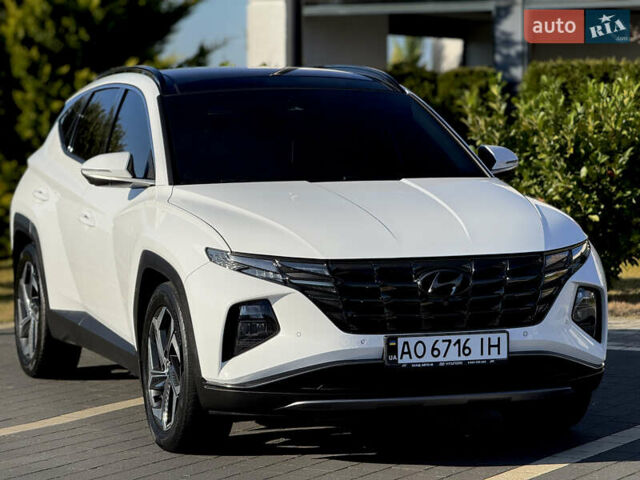 Белый Хендай Туксон, объемом двигателя 2 л и пробегом 147 тыс. км за 23700 $, фото 93 на Automoto.ua