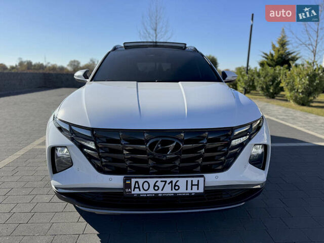Белый Хендай Туксон, объемом двигателя 2 л и пробегом 147 тыс. км за 23700 $, фото 51 на Automoto.ua