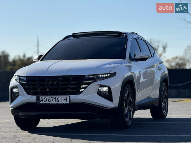 Белый Хендай Туксон, объемом двигателя 2 л и пробегом 147 тыс. км за 23700 $, фото 59 на Automoto.ua