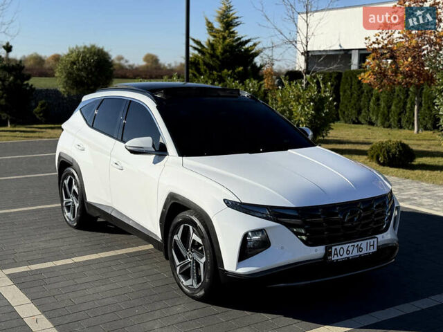 Белый Хендай Туксон, объемом двигателя 2 л и пробегом 147 тыс. км за 23700 $, фото 55 на Automoto.ua
