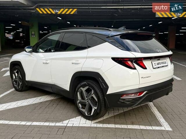 Белый Хендай Туксон, объемом двигателя 1.6 л и пробегом 69 тыс. км за 28990 $, фото 3 на Automoto.ua